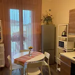 Luxury With 2 Bedrooms - Center - Residenza Michelangelo Apartament