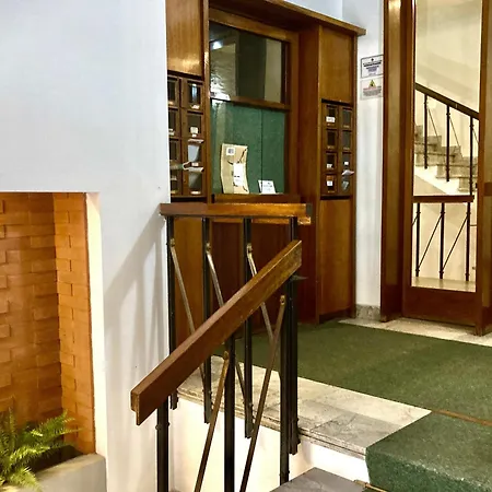 公寓 Luxury With 2 Bedrooms - Center - Residenza Michelangelo *