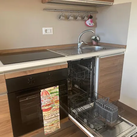 Luxury With 2 Bedrooms - Center - Residenza Michelangelo 公寓 *